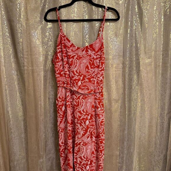 Wild Jasmine Red Tie Back Paisley Henna Print Pants Romper XL NWT - Picture 1 of 6